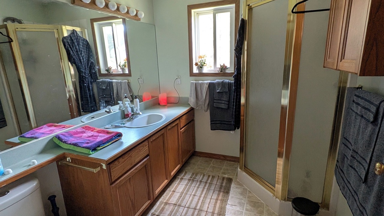 Photo of Bathroom in Aspen Grove