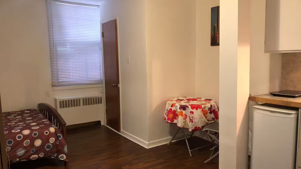 Photo of Bedroom in Gay Village