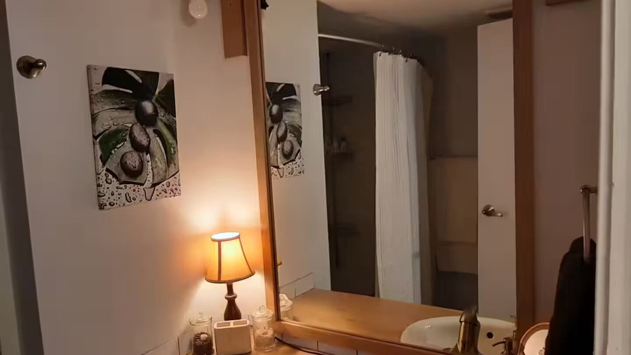 Photo of Bathroom in South Central