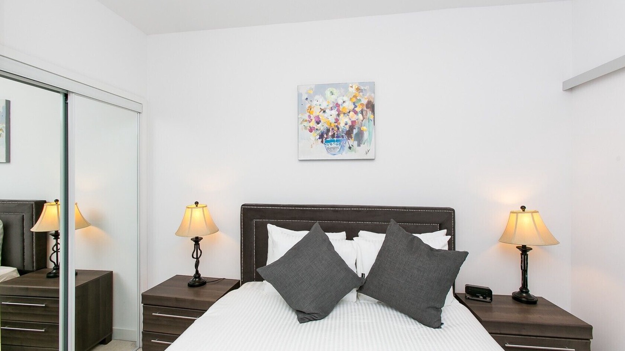 Photo of Bedroom in Toronto Entertainment District