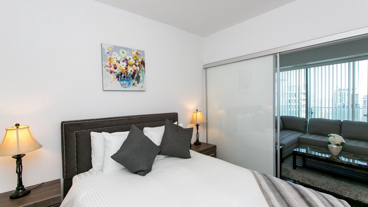 Photo of Bedroom in Toronto Entertainment District
