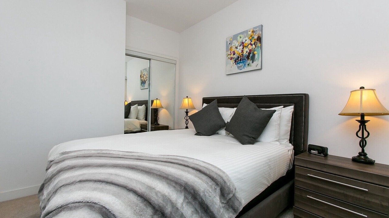Photo of Bedroom in Toronto Entertainment District