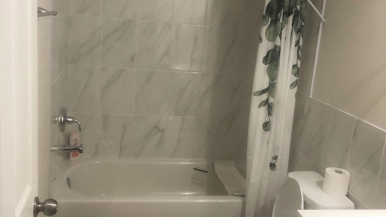 Photo of Bathroom in Fort Gary