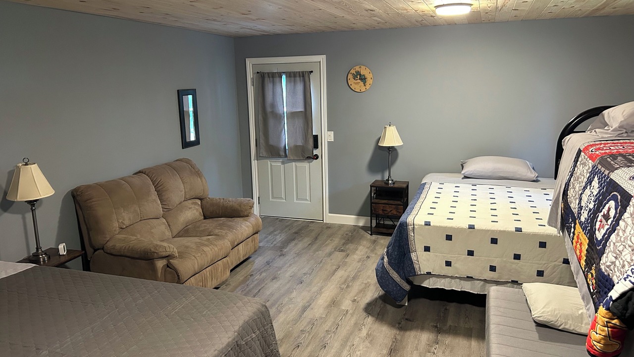 Photo of Bedroom in MacTier