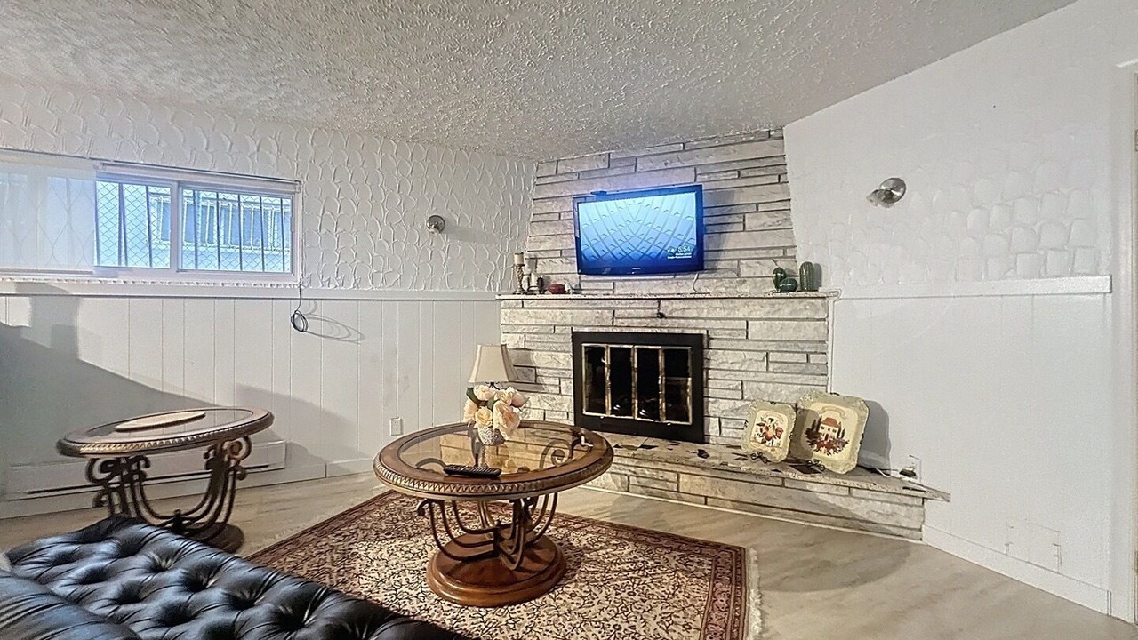 Photo of Livingroom in Montreal-Nord