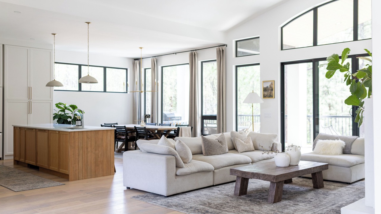 Photo of Livingroom in Grand Forks