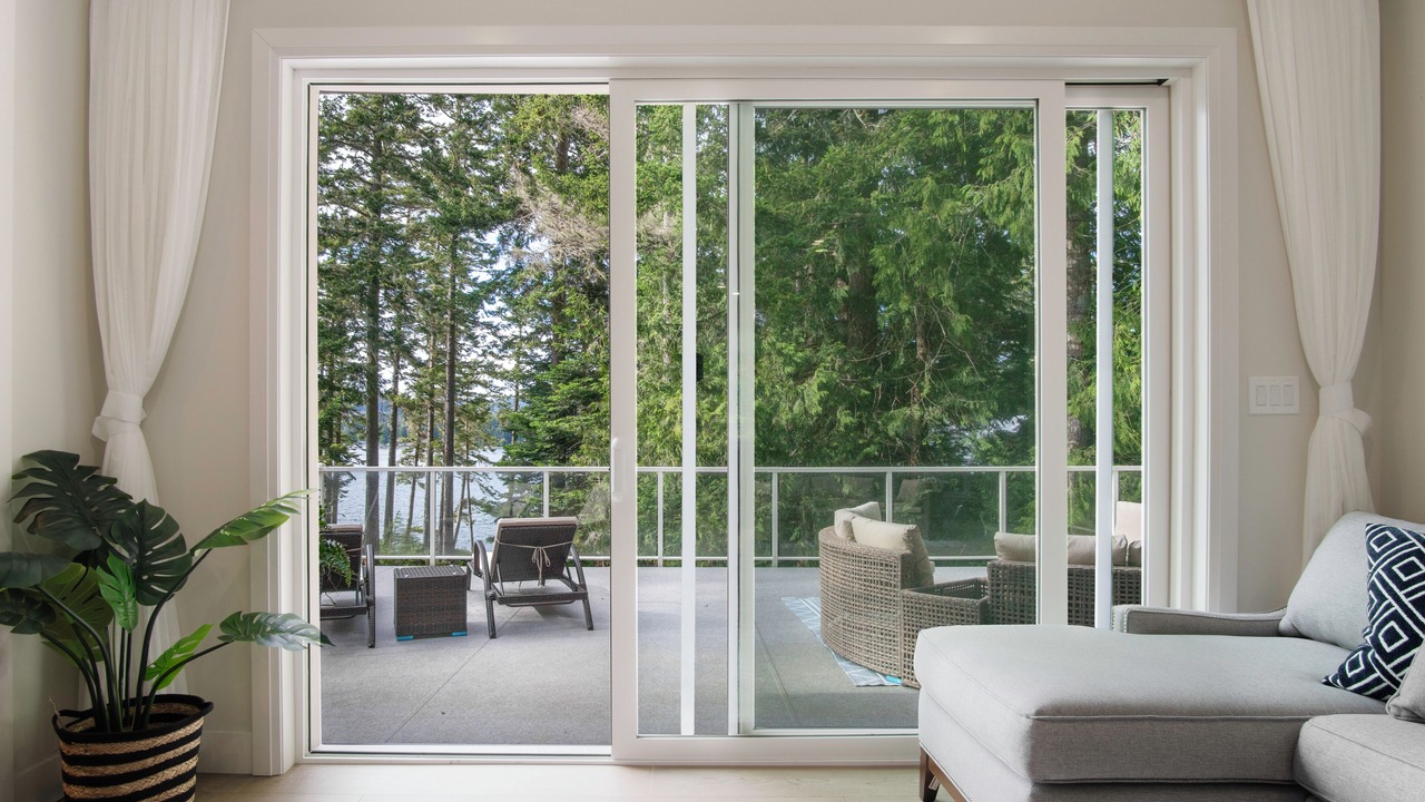 Photo of Livingroom in East Sooke