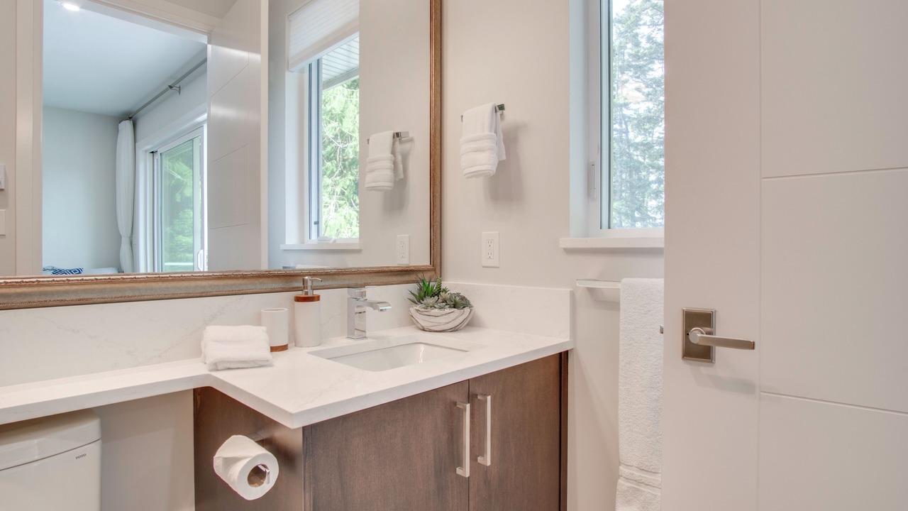 Photo of Bathroom in East Sooke