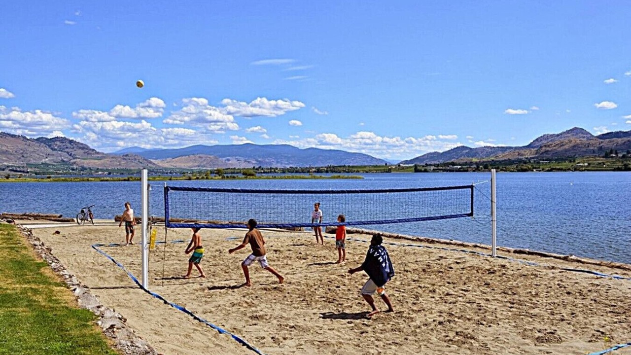 Photo of Others in Osoyoos