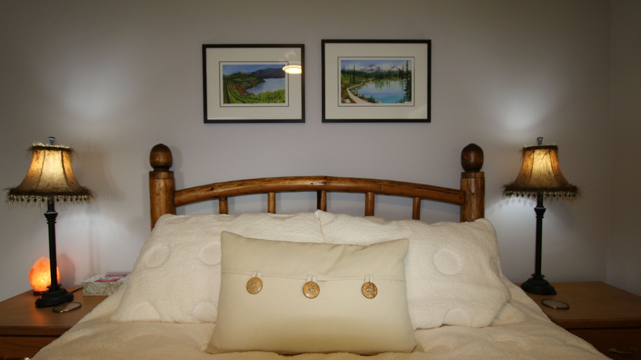 Photo of Bedroom in Okanagan-Similkameen