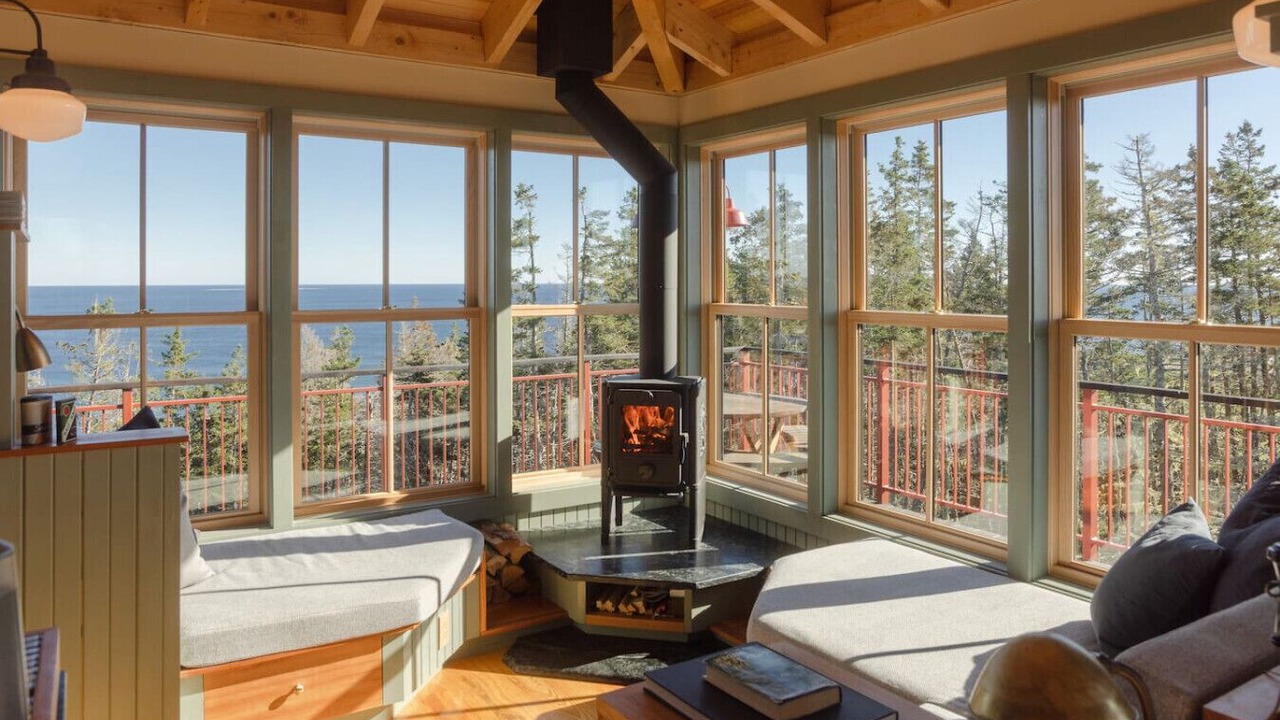 Photo of Livingroom in Lunenburg County