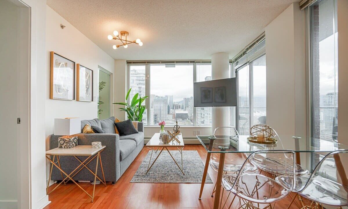 Photo of Livingroom in Crosstown