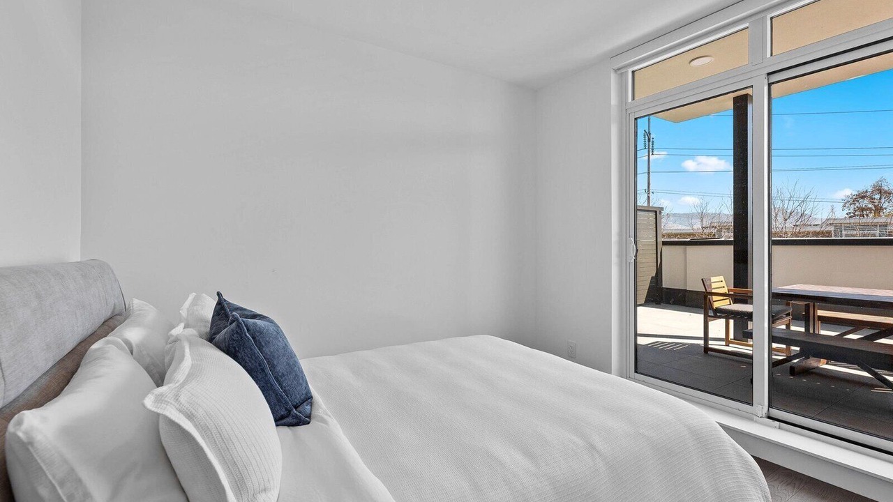 Photo of Bedroom in South Central