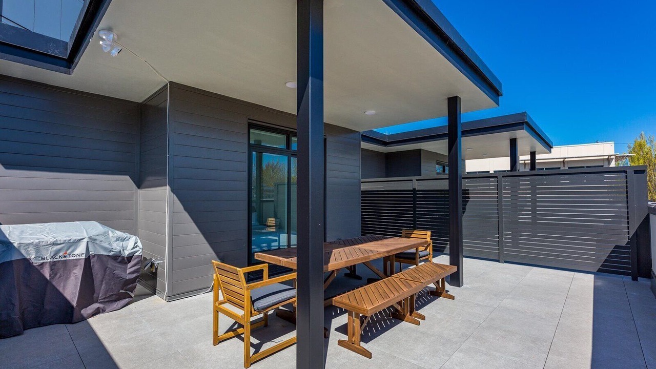 Photo of Outdoor in South Central