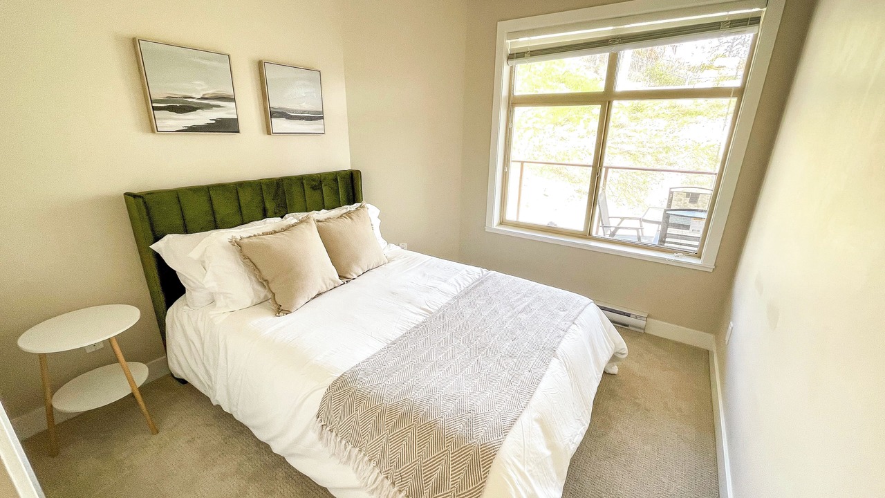Photo of Bedroom in Shannon Lake