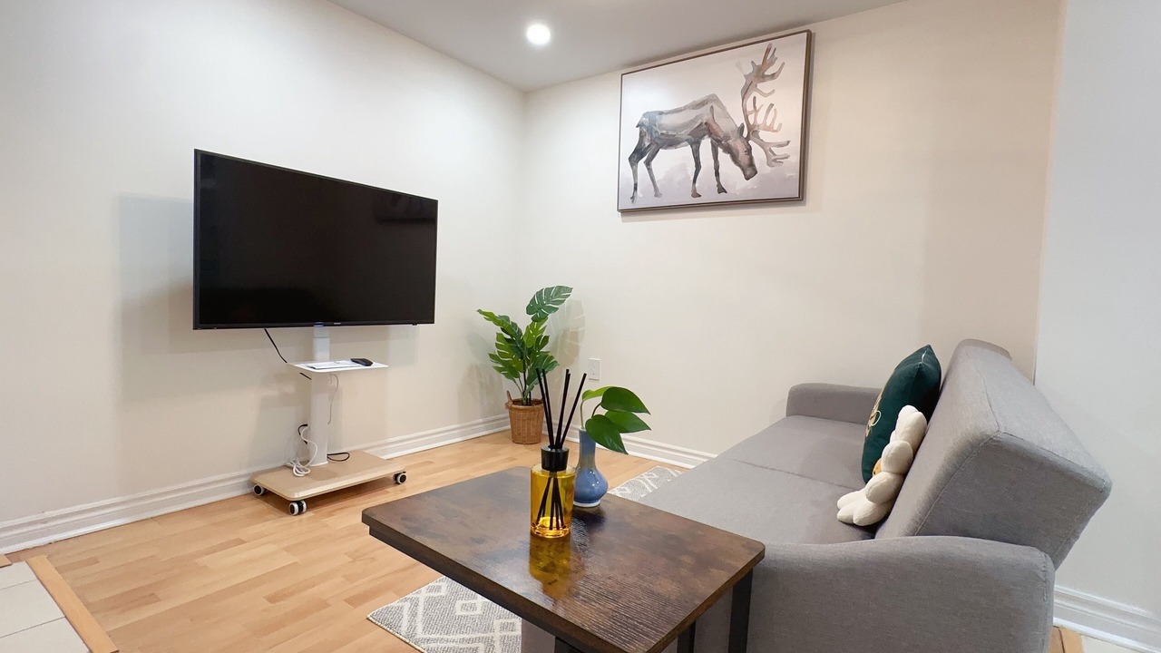 Photo of Livingroom in Unionville