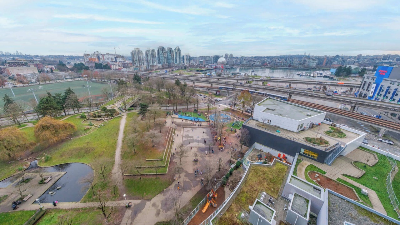 Photo of Outdoor in Crosstown