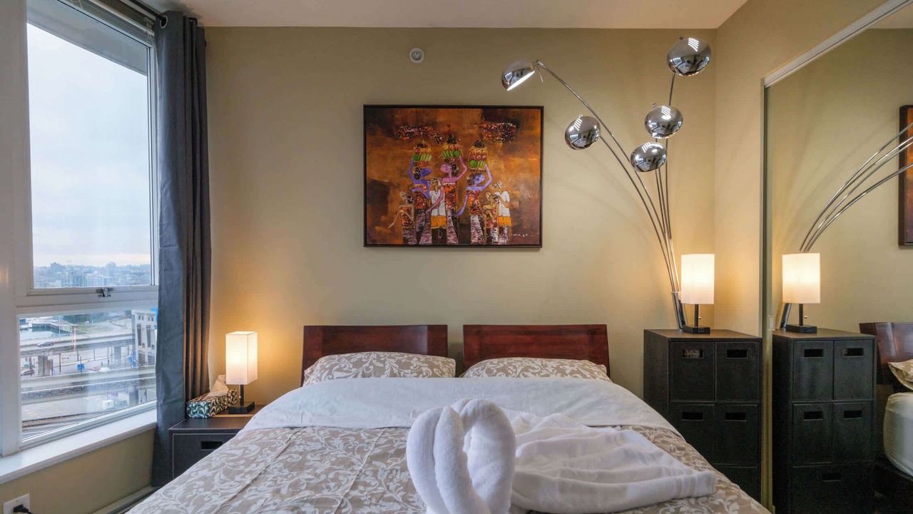Photo of Bedroom in Crosstown