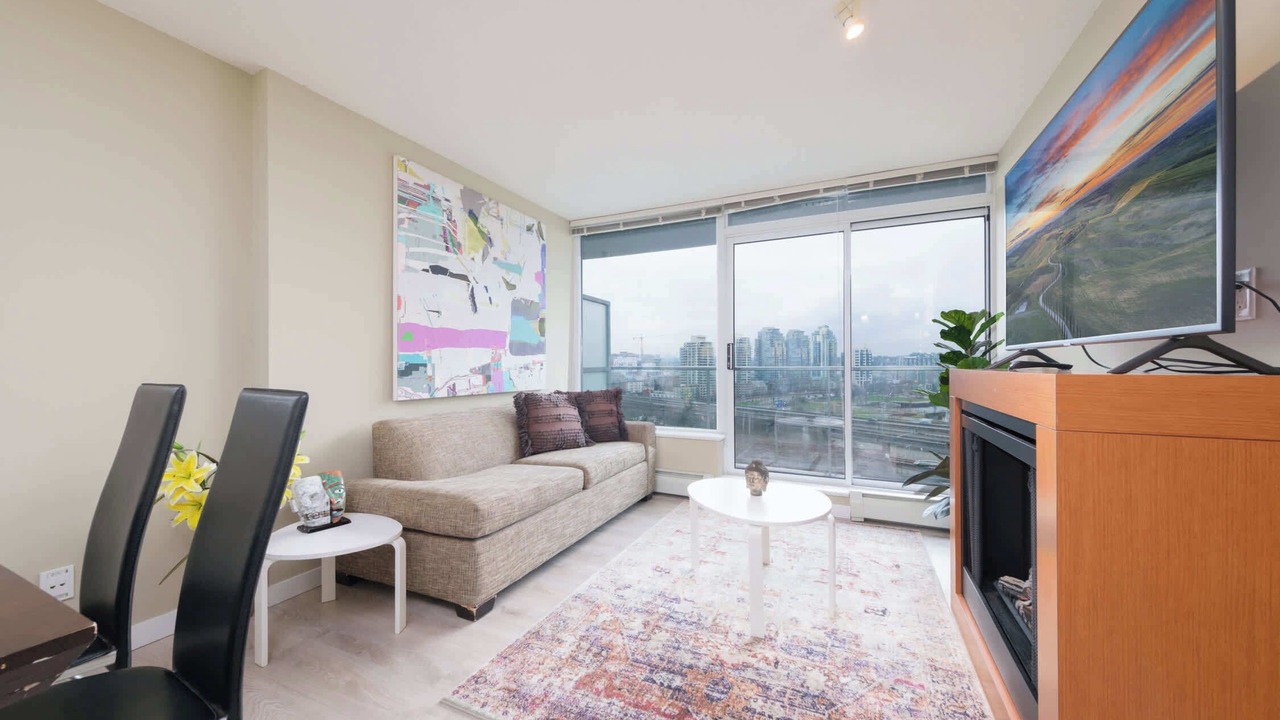 Photo of Livingroom in Crosstown