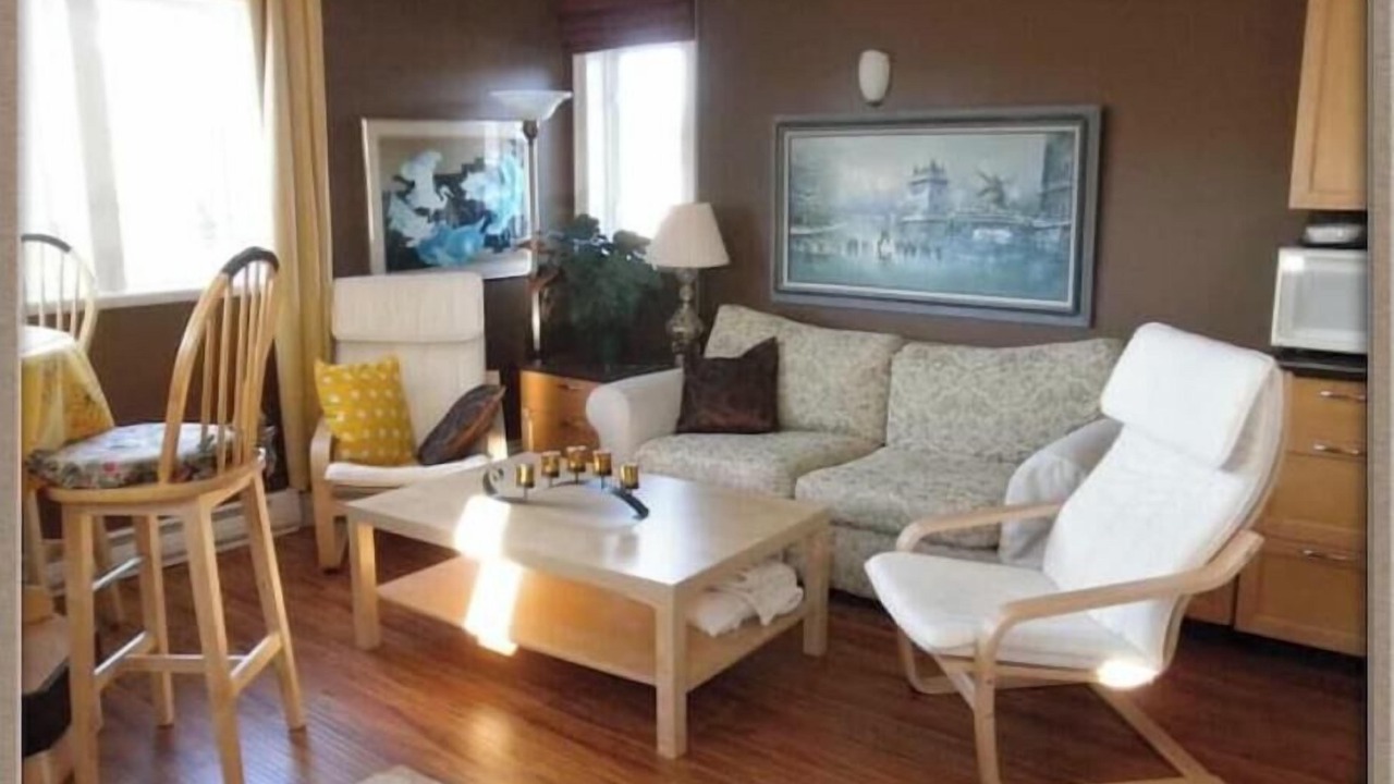 Photo of Livingroom in Sechelt