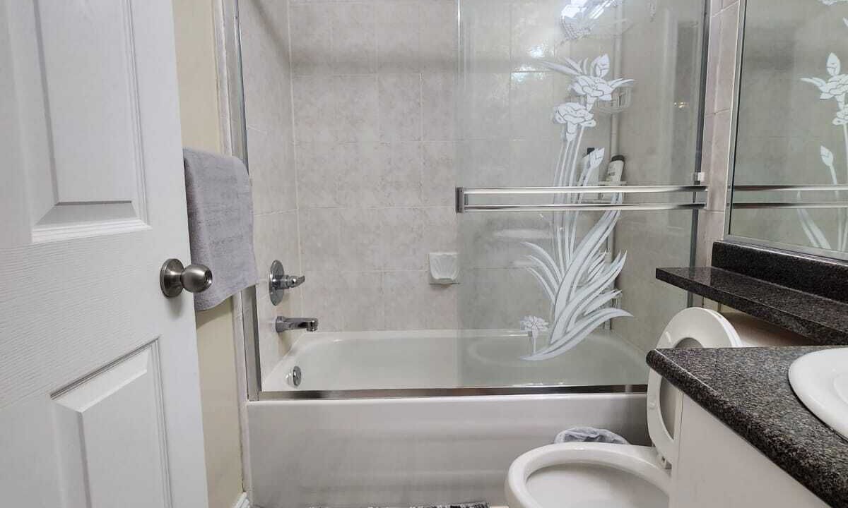 Photo of Bathroom in Renfrew-Collingwood