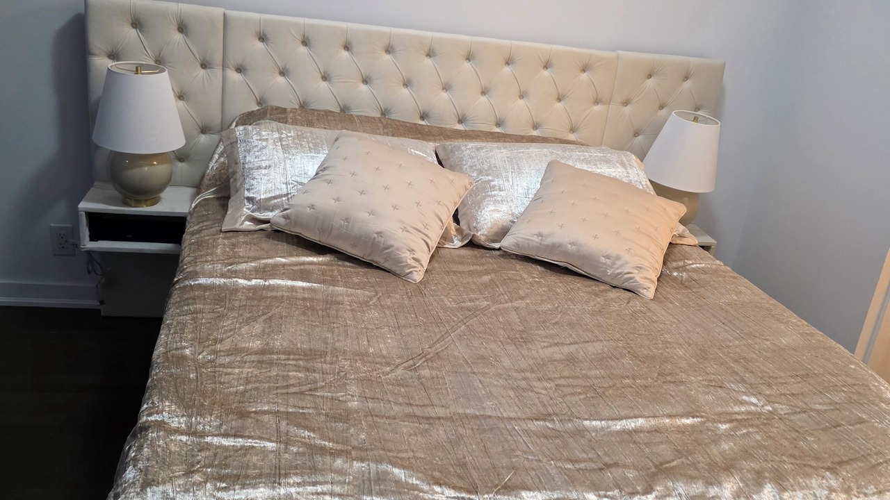 Photo of Bedroom in Toronto Entertainment District