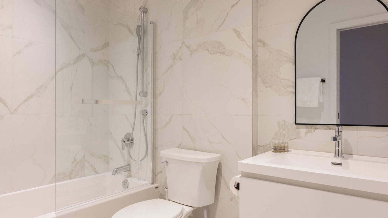 Photo of Bathroom in Chinatown