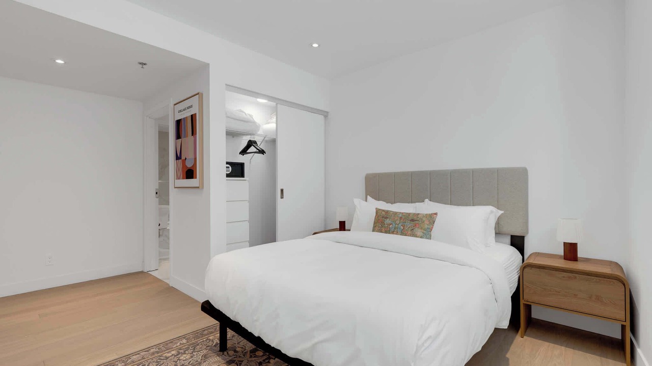 Photo of Bedroom in Chinatown