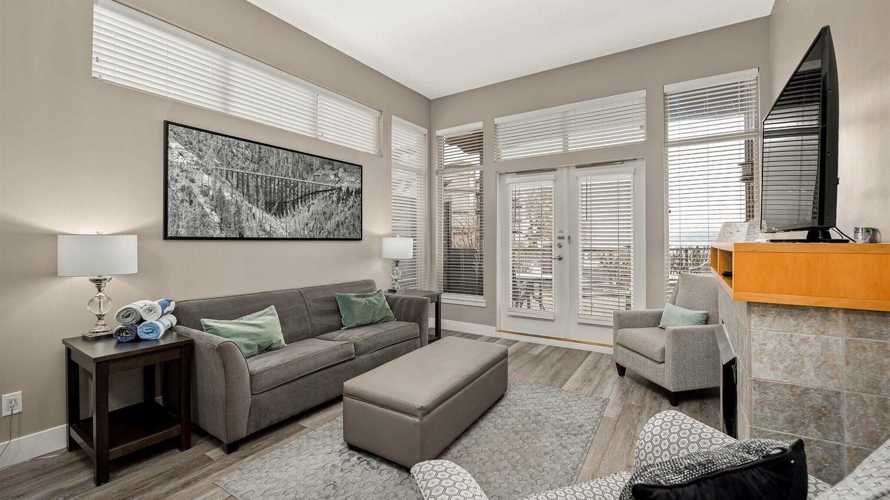 Photo of Livingroom in Westbank