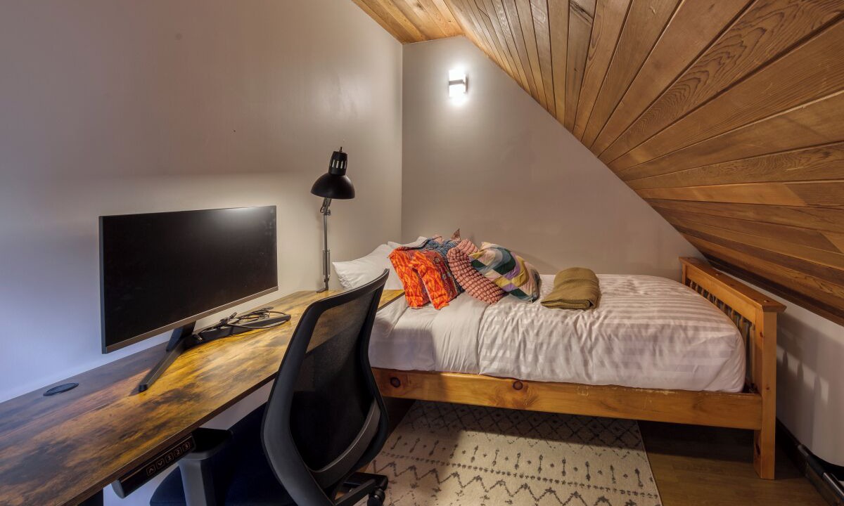 Photo of Bedroom in East Kootenay