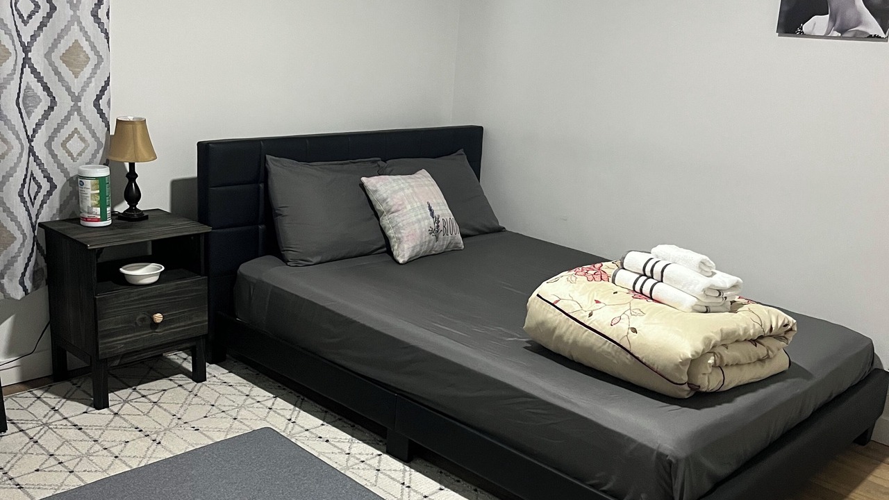 Photo of Bedroom in Chestermere