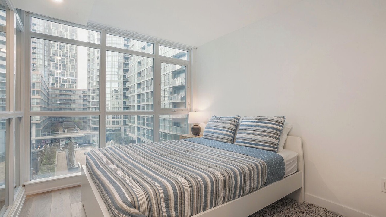 Photo of Bedroom in Bathurst Quay