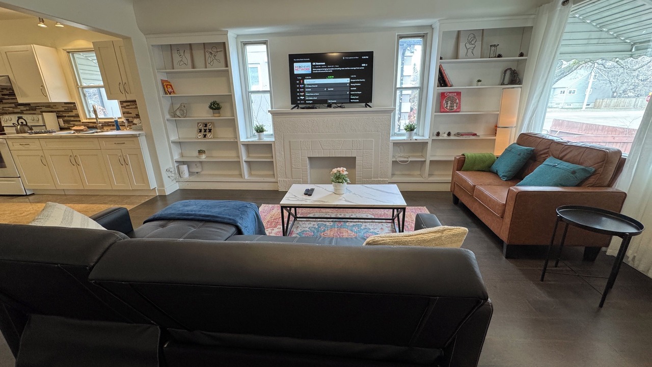 Photo of Livingroom in Southwest Edmonton