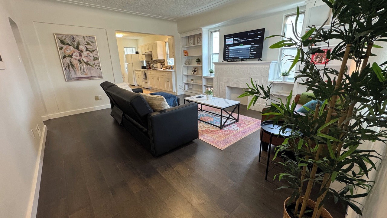 Photo of Livingroom in Southwest Edmonton