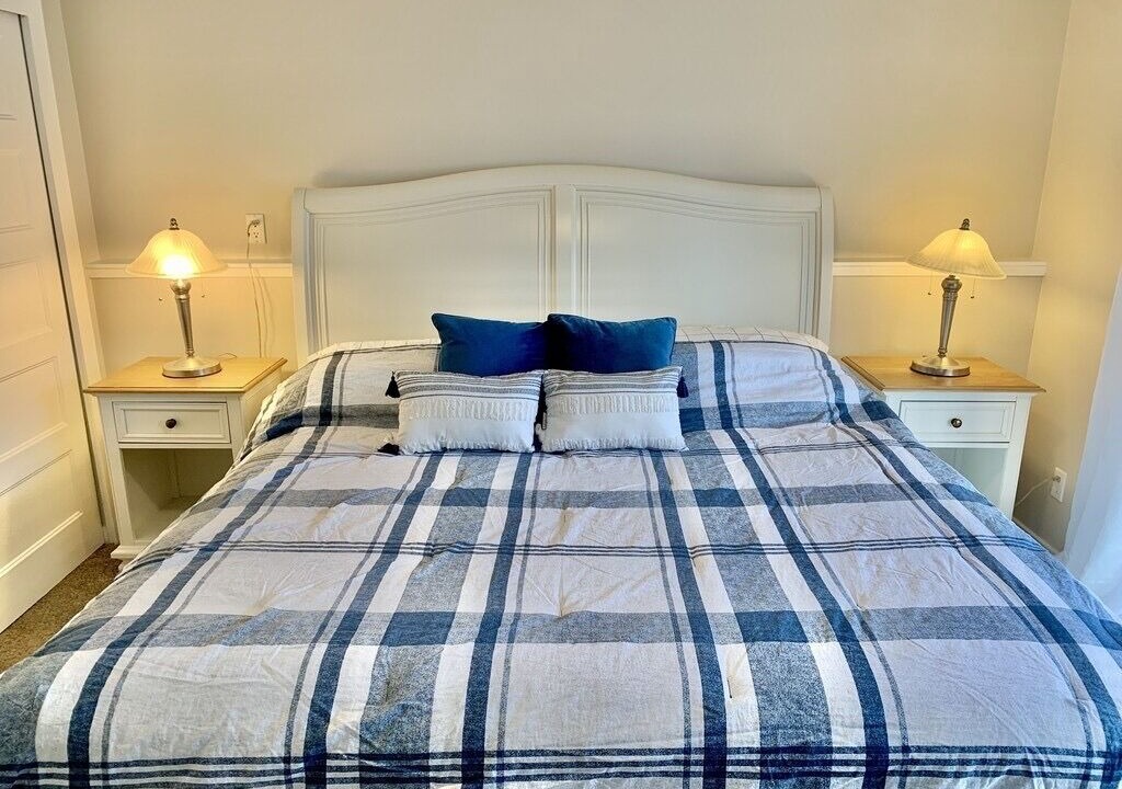 Photo of Bedroom in Osoyoos