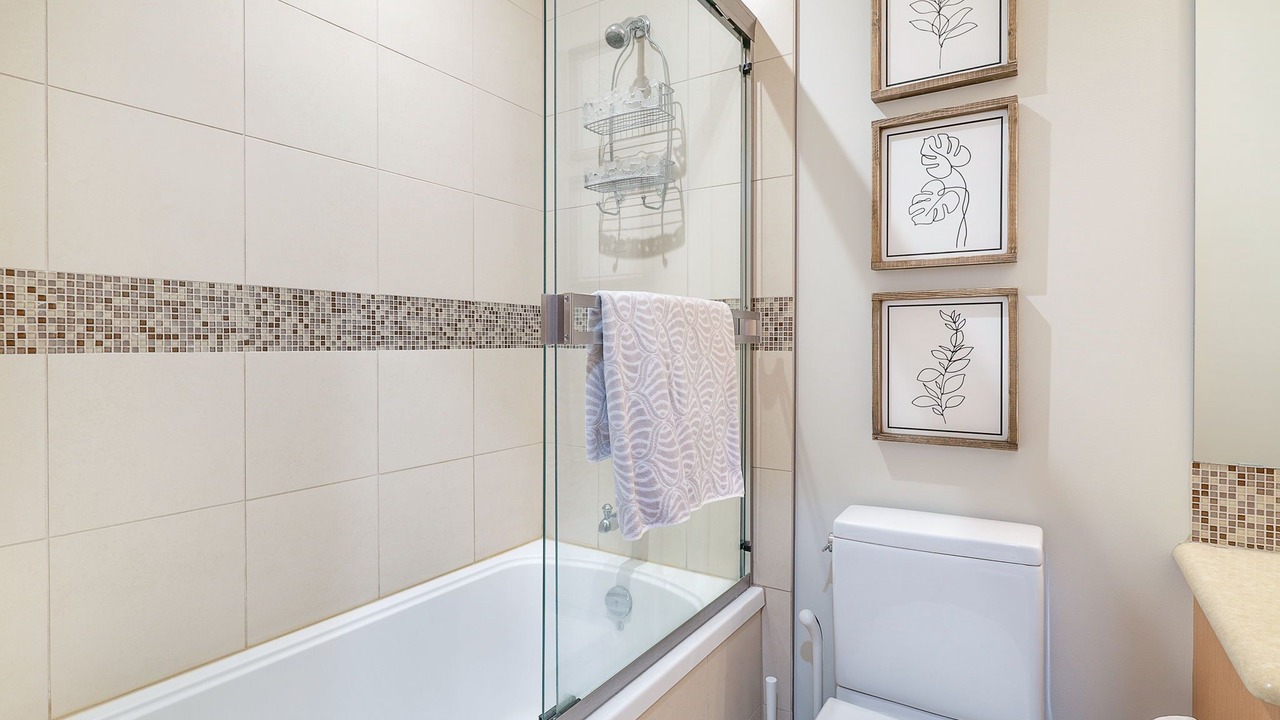 Photo of Bathroom in Sicamous