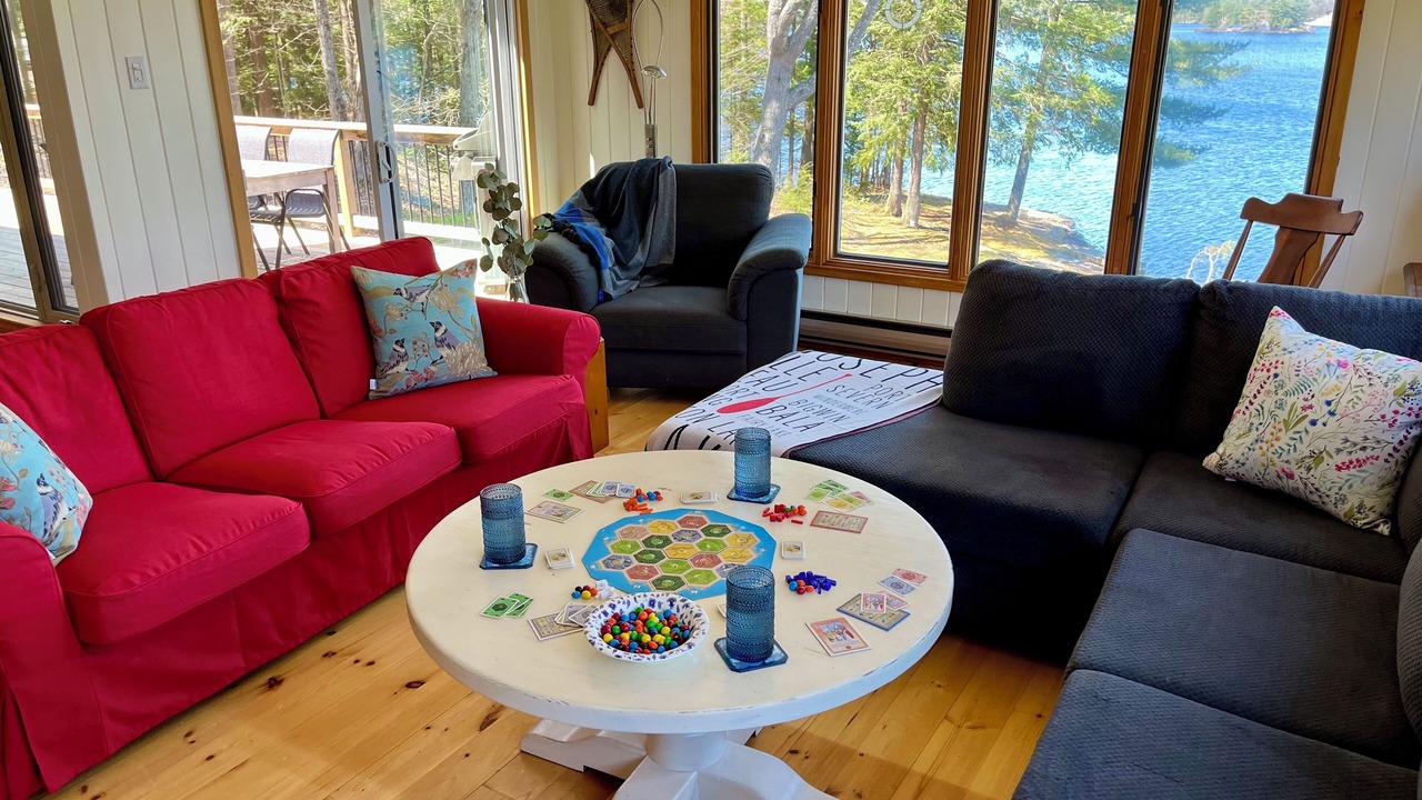 Photo of Livingroom in Broadbent