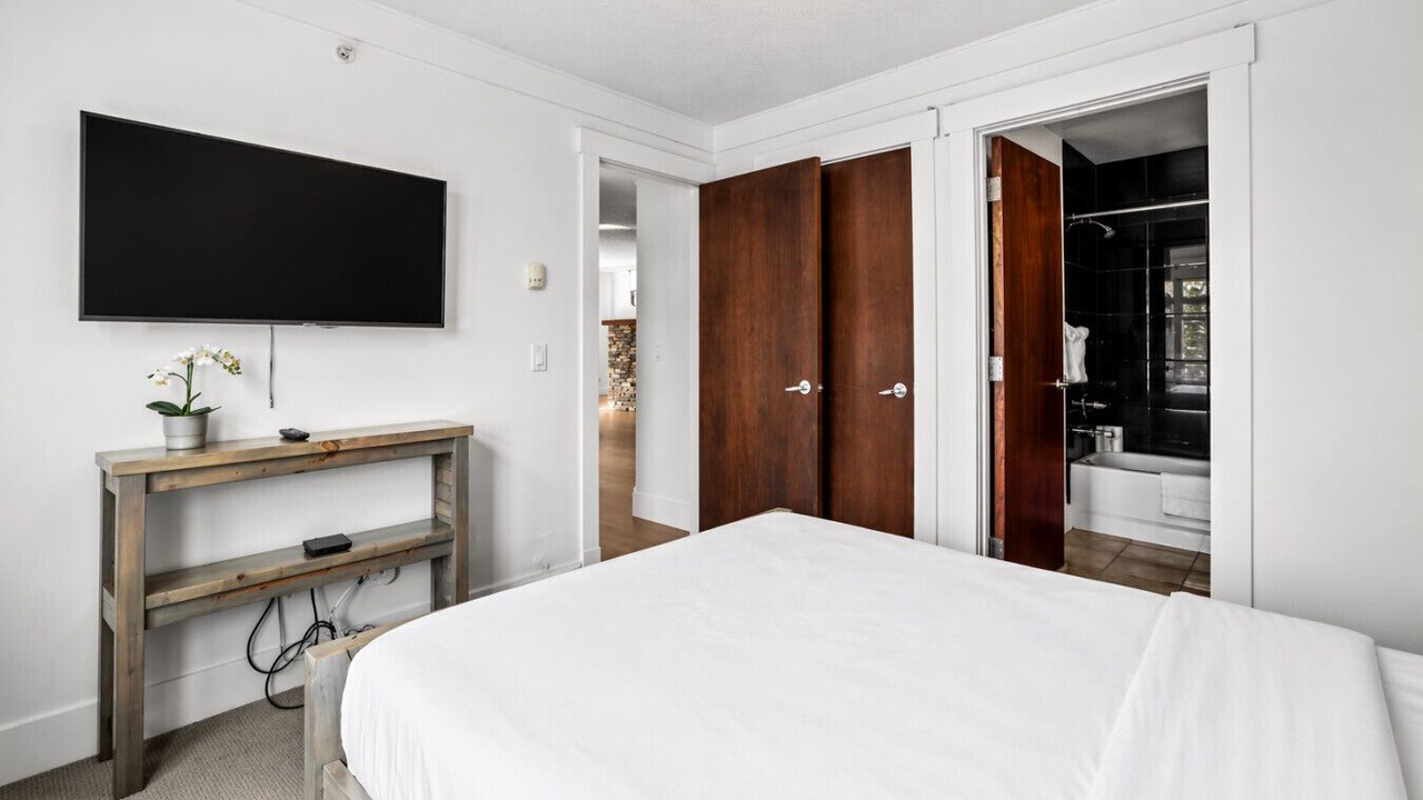 Photo of Bedroom in Canmore