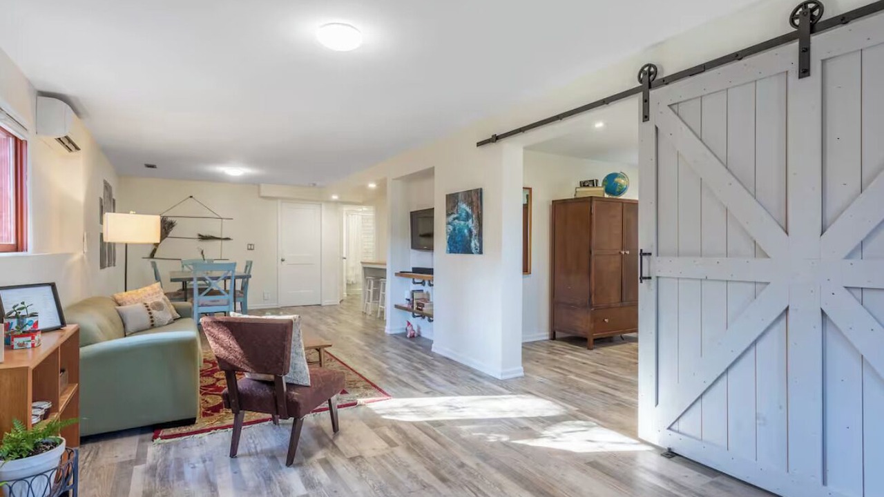 Photo of Livingroom in Okanagan-Similkameen