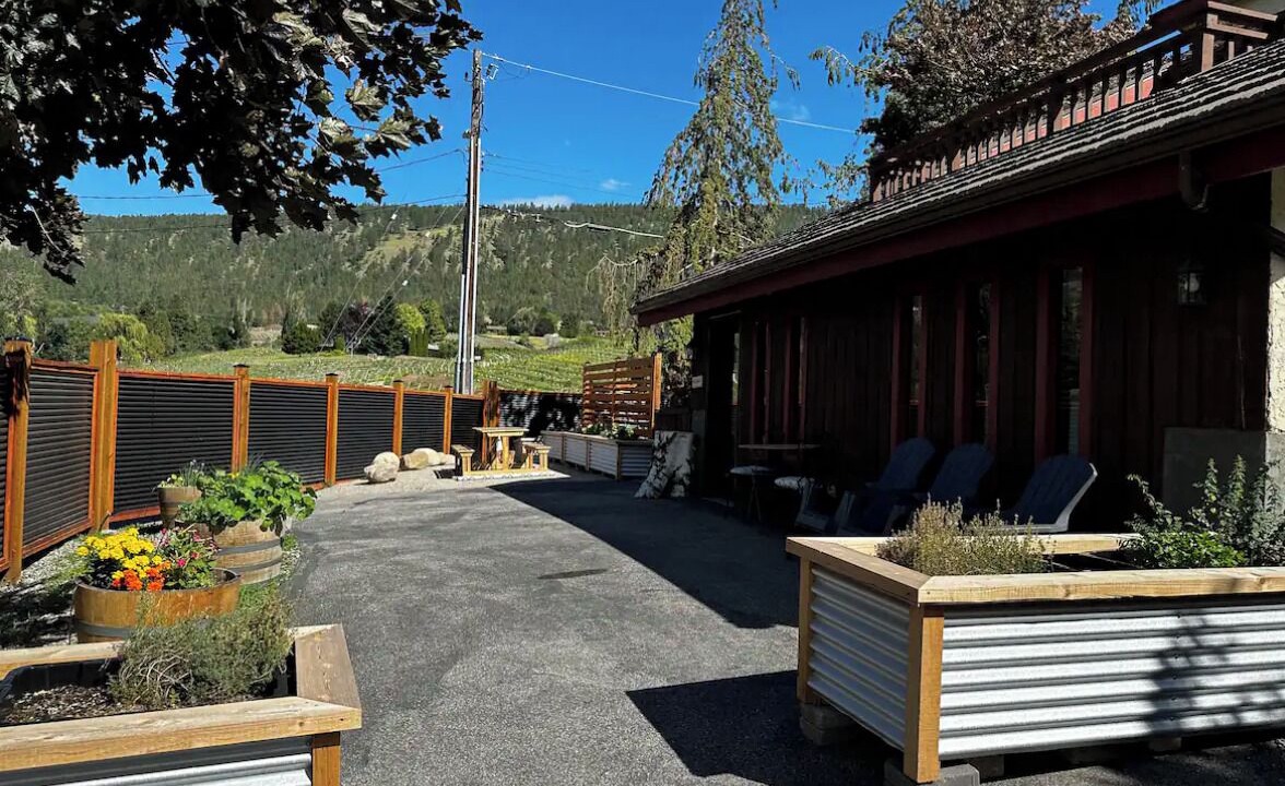 Photo of Patio Balcony in Okanagan-Similkameen