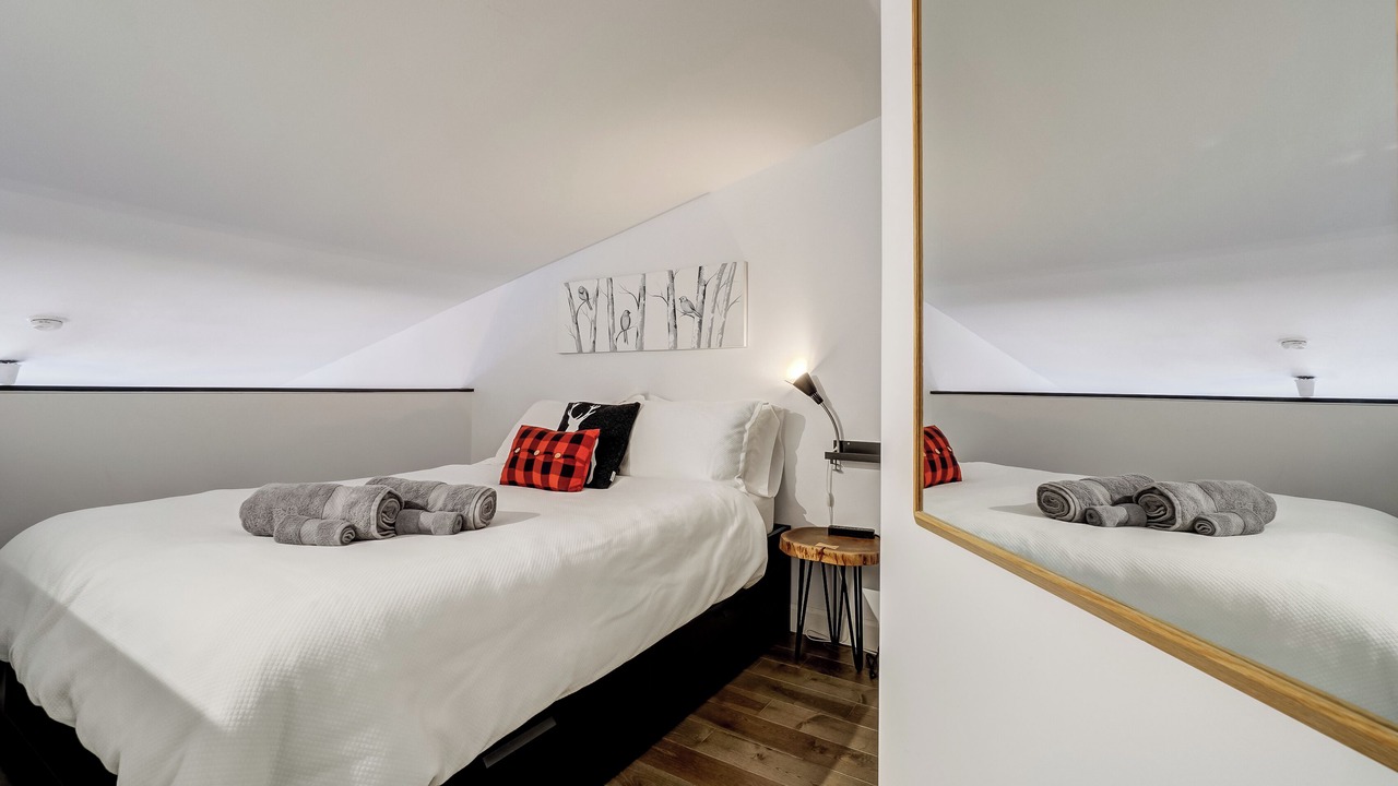 Photo of Bedroom in Mont-Tremblant Village