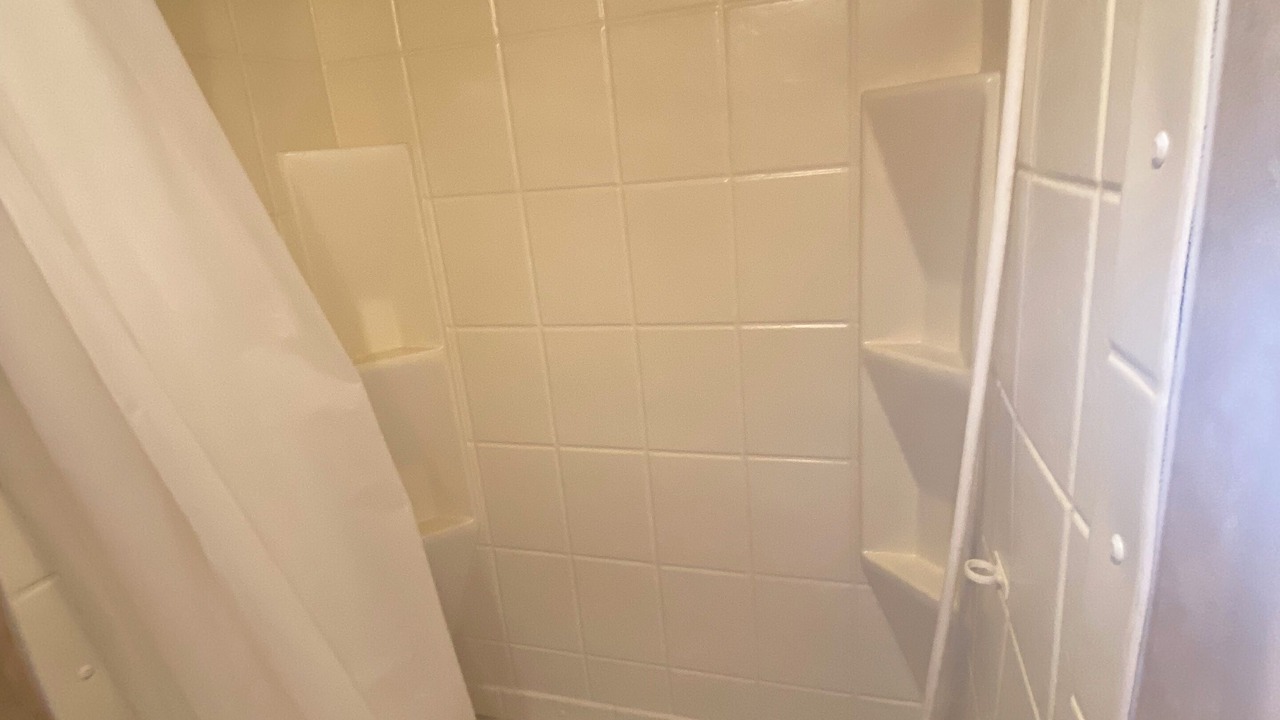 Photo of Bathroom in Okanagan-Similkameen
