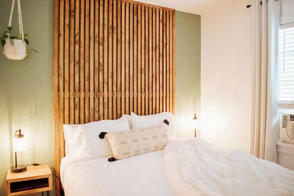 Photo of Bedroom in Okanagan-Similkameen