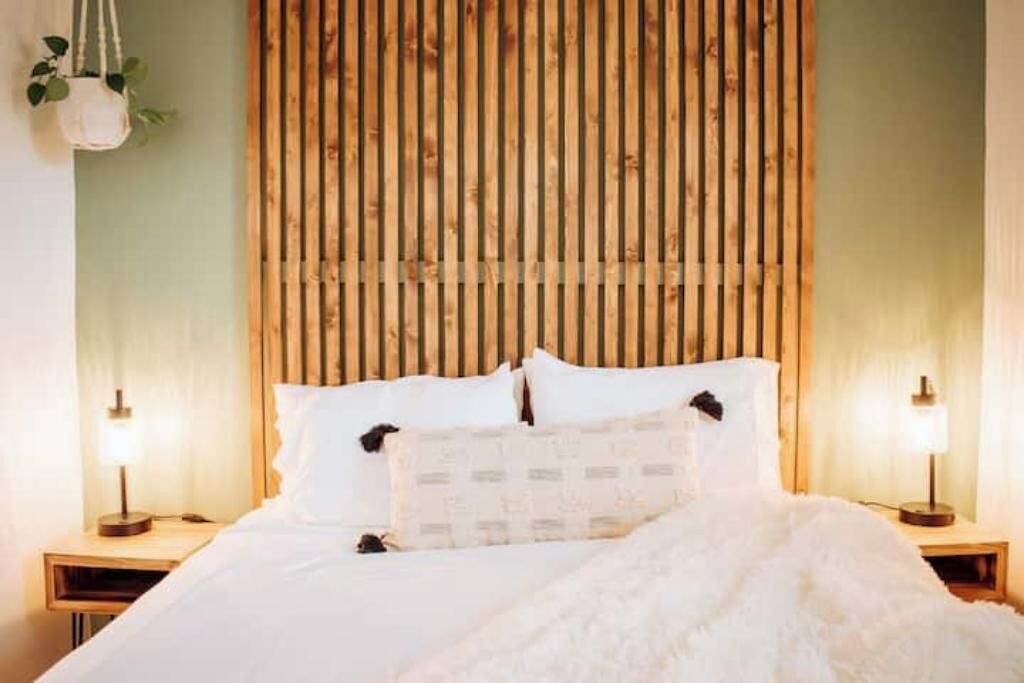 Photo of Bedroom in Okanagan-Similkameen