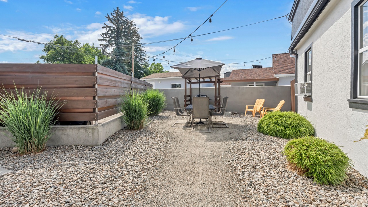 Photo of Patio Balcony in Okanagan-Similkameen