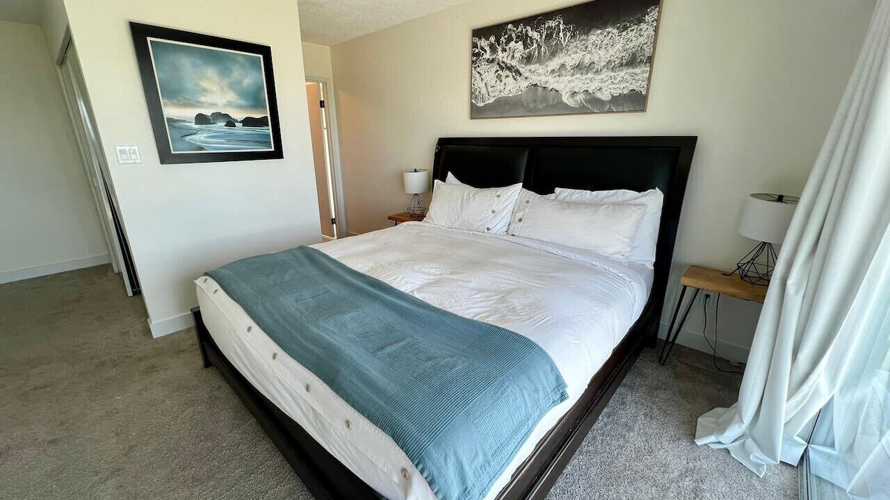 Photo of Bedroom in Campbell River
