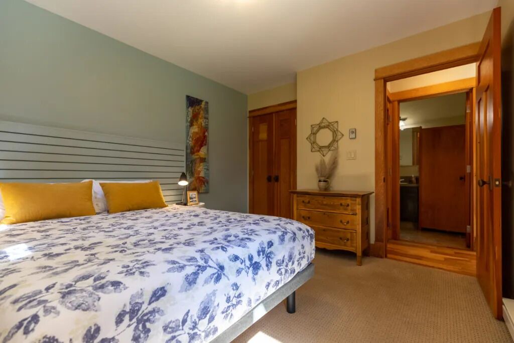 Photo of Bedroom in East Kootenay