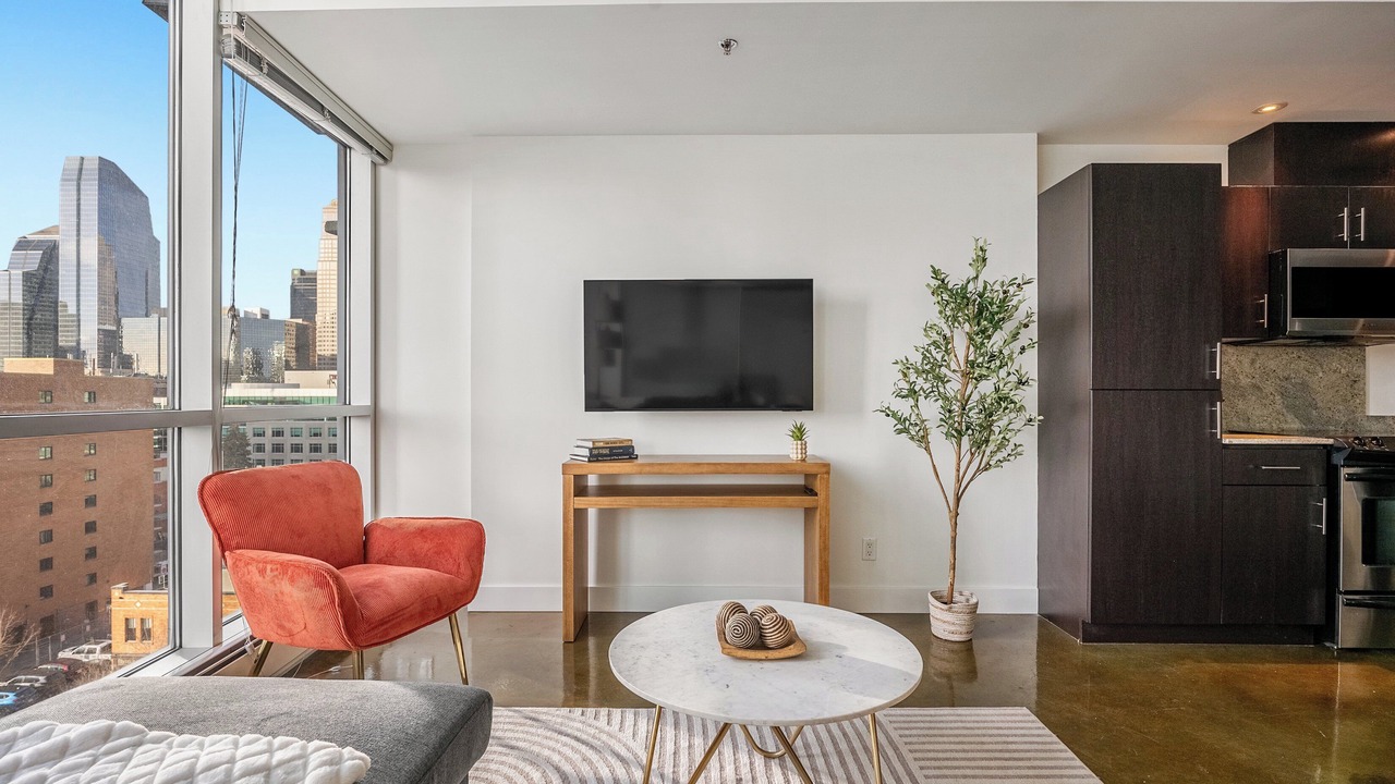 Photo of Livingroom in Beltline