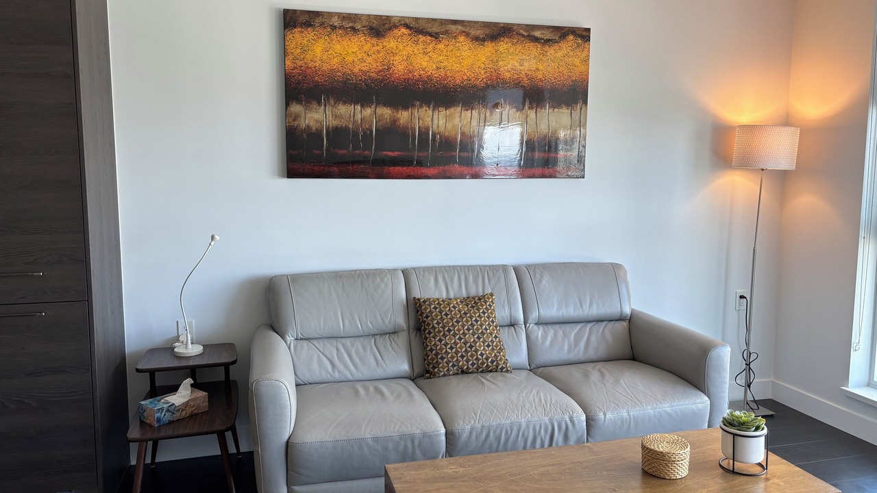 Photo of Livingroom in Metrotown