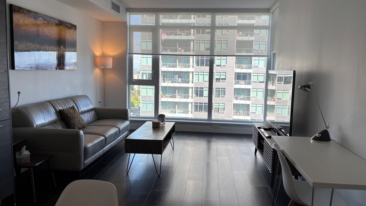 Photo of Livingroom in Metrotown